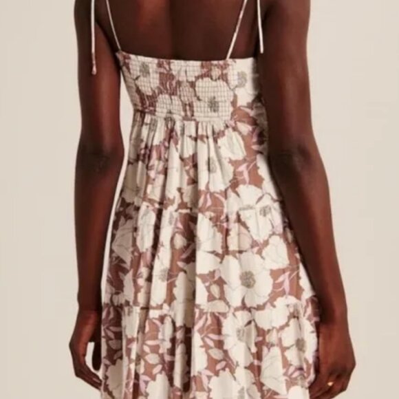 Abercrombie & Fitch - Tie-Strap Linen-Blend Mini Dress in Light Brown floral - Picture 2 of 5